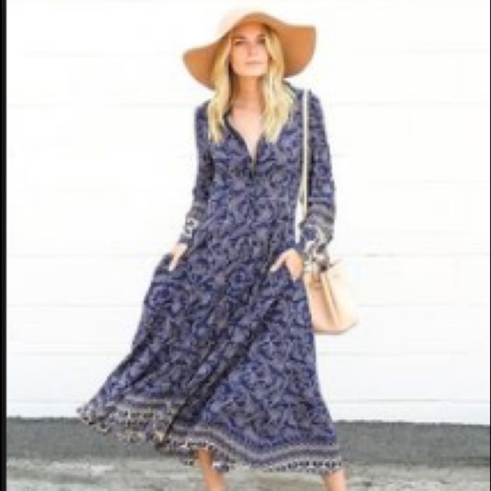 **SOLD** Paisley Maxi Dress with Pockets